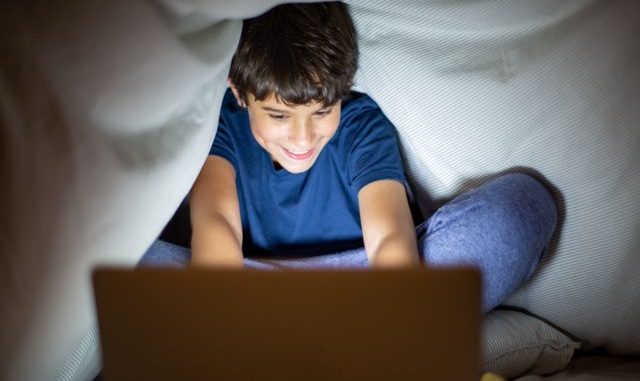 child online under covers